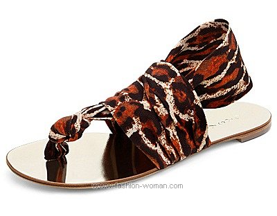 http://www.fashion-woman.com/downloads/2011-2/obuv-casadei-vesna-leto-2011/obuv-casadei-vesna-leto-2011-30.jpg