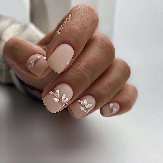 25  Gorgeous nude nail design ideas 2024 фото №2