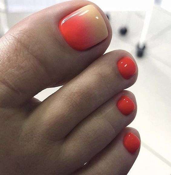30  Amazing Red Toe Nail Ideas You Need to Try фото №5
