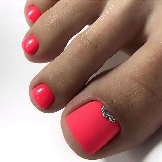 30 Amazing Red Toe Nail Ideas You Need to Try фото №10