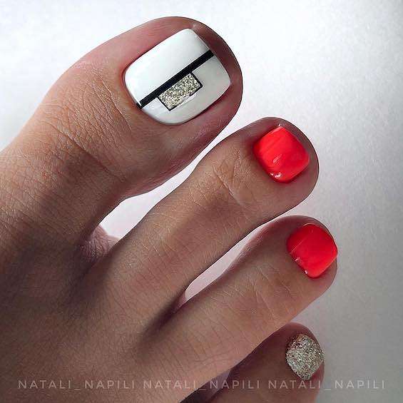30  Amazing Red Toe Nail Ideas You Need to Try фото №21