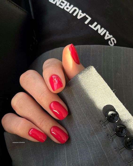 45  Red Nail Designs for a Chic and Trendy Look фото №1