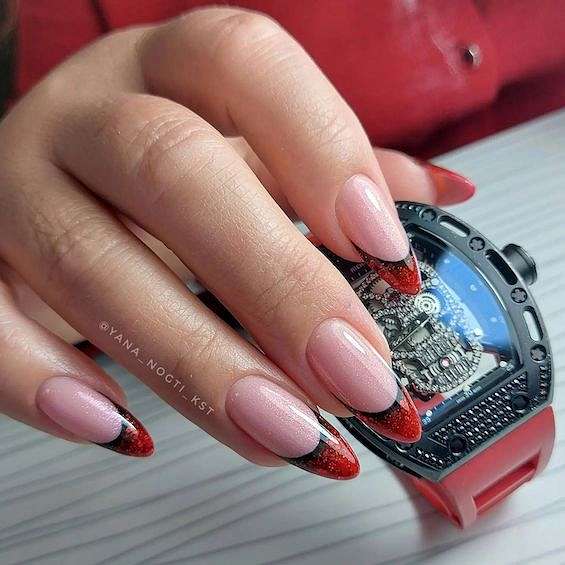 45  Red Nail Designs for a Chic and Trendy Look фото №4