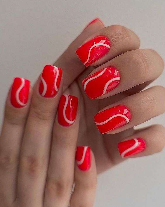 45  Red Nail Designs for a Chic and Trendy Look фото №9