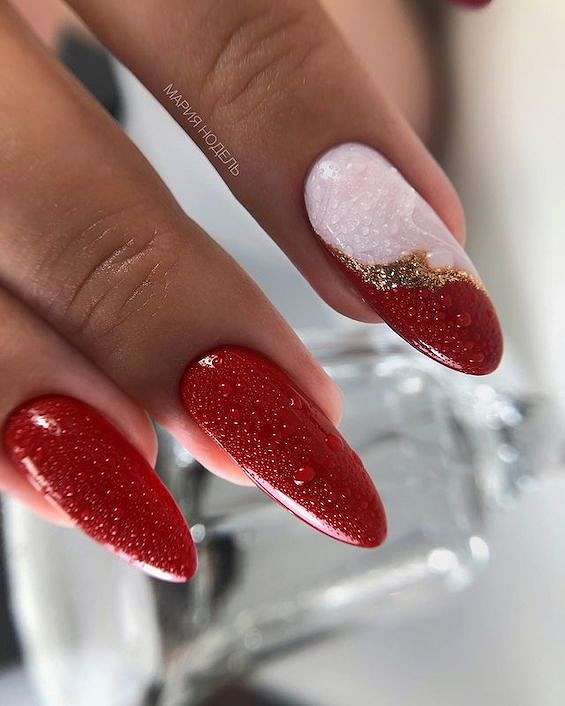 45  Red Nail Designs for a Chic and Trendy Look фото №46