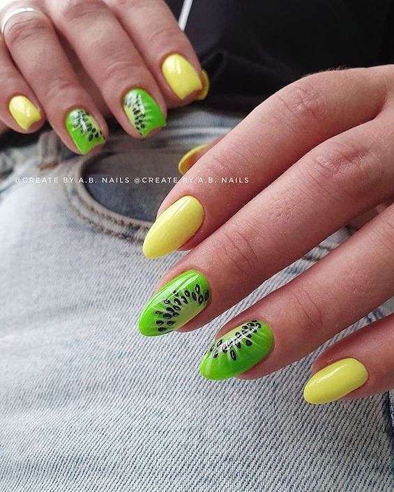 65 Beautiful Green Nail Art Designs for 2023 фото №60