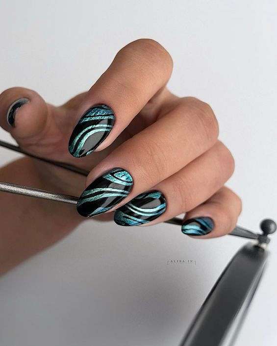 55 Black Nail Designs for 2024 фото №10