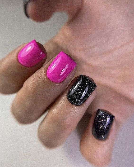 55 Black Nail Designs for 2023 фото №19