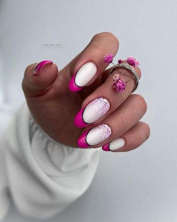 60  French Manicure Ideas for 2024 фото №17