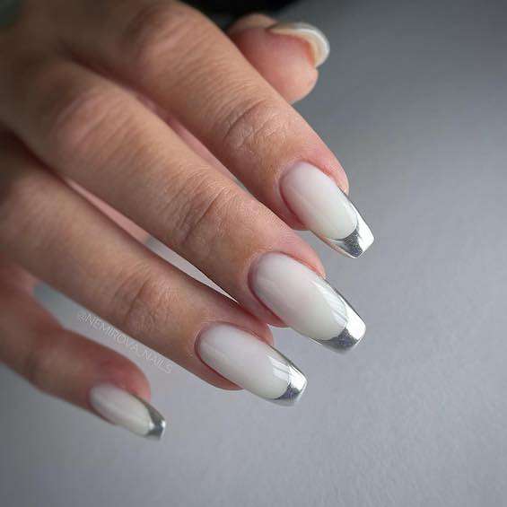 70  White Nail Ideas You Need to Try in 2024 фото №7