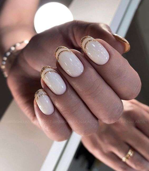 70  White Nail Ideas You Need to Try in 2023 фото №3