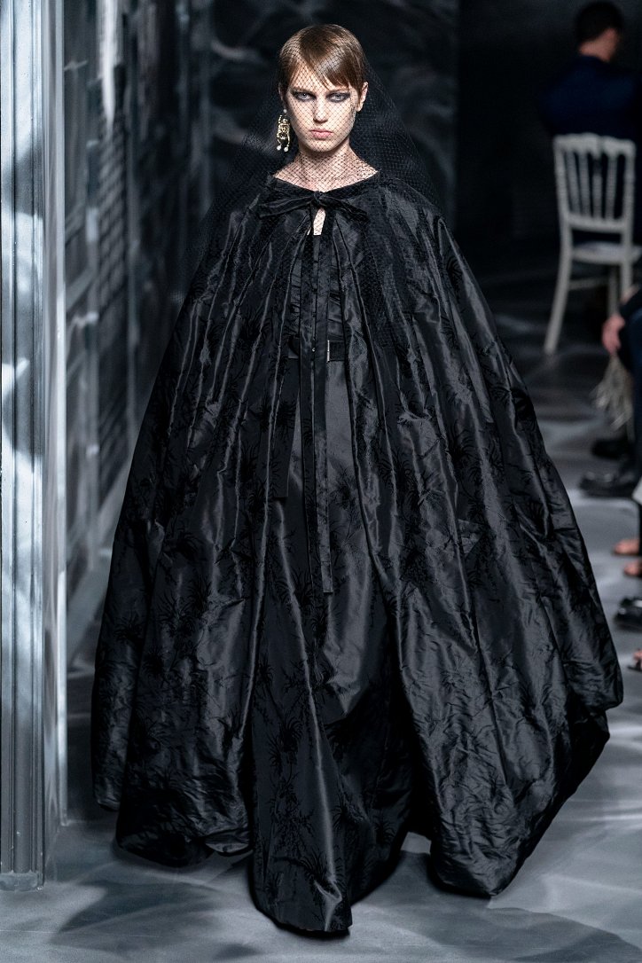 Christian Dior Haute Сouture осень-зима 2019-2020 фото №56