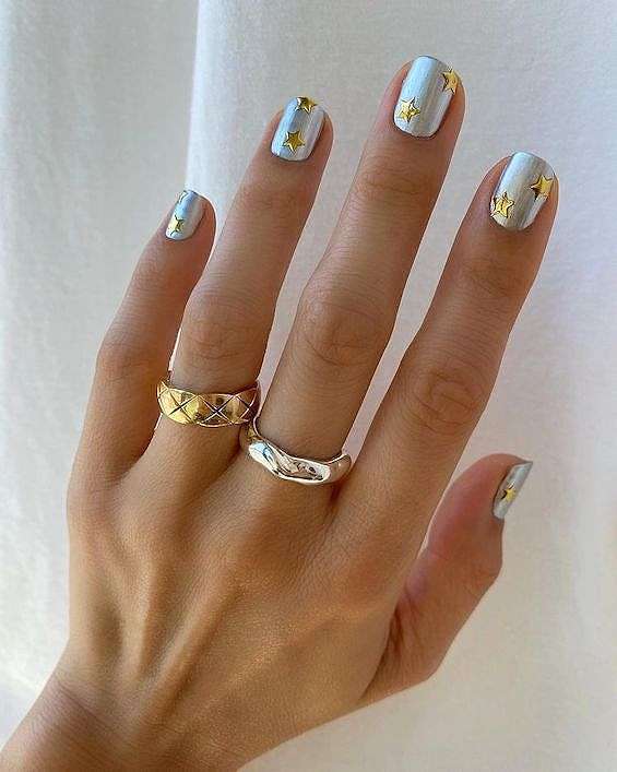Роскошный дизайн ногтей гель-лаком 2023 фото №38