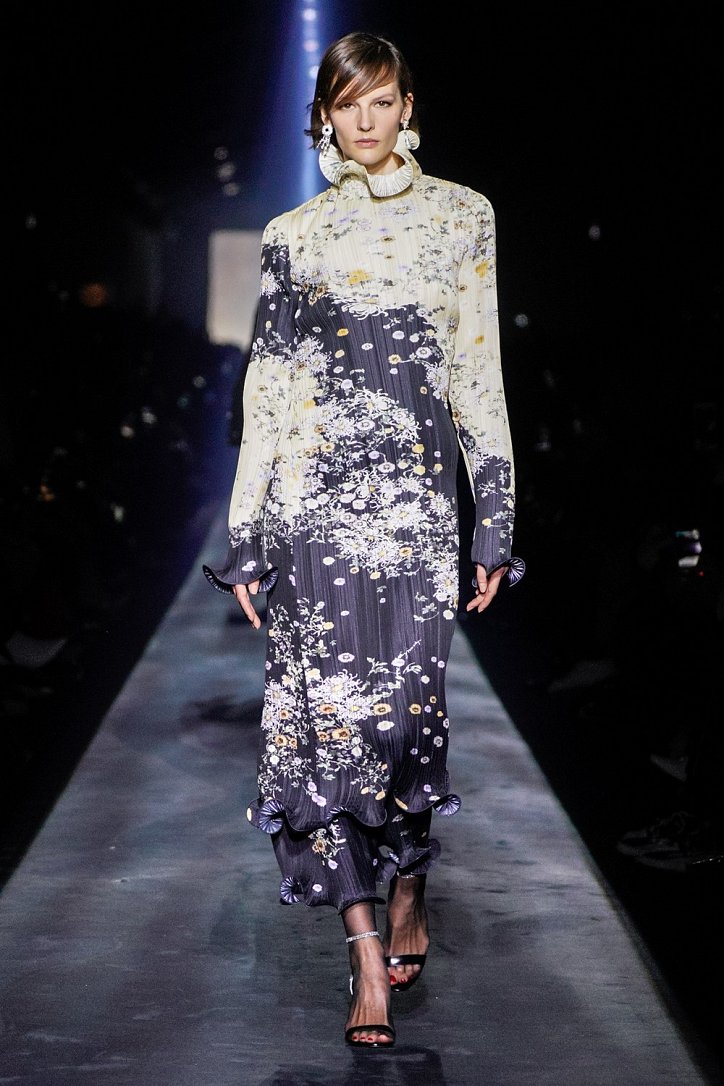 Коллекция Givenchy осень-зима 2019-2020 фото №58