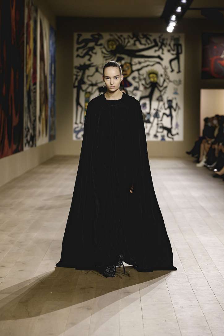 Коллекция Christian Dior Couture весна 2022 фото №57