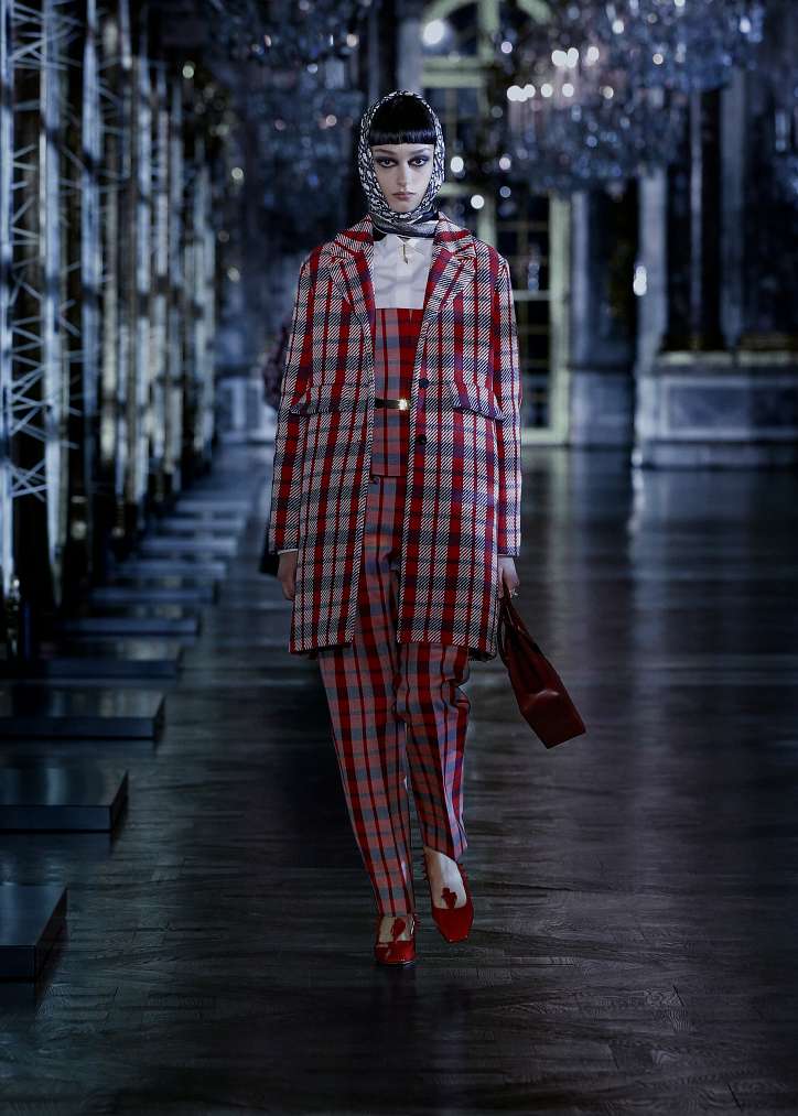 Коллекция Christian Dior осень-зима 2021-2022 фото №42