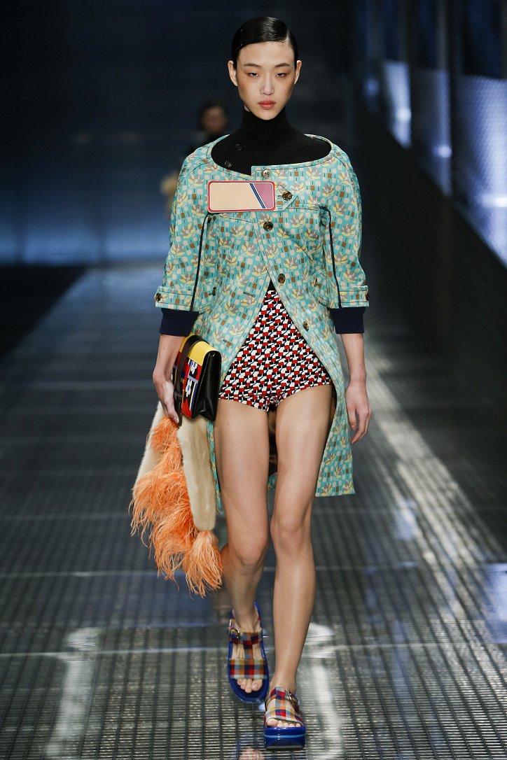 Prada весна-лето 2017 фото №33