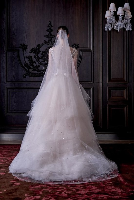 Свадебные платья Monique Lhuillier весна 2016 фото №24 Свадебные платья Monique Lhuillier весна 2016 фото №24