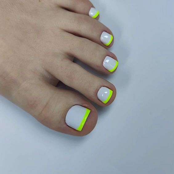 The Biggest Pedicure Trends of 2023 фото №6