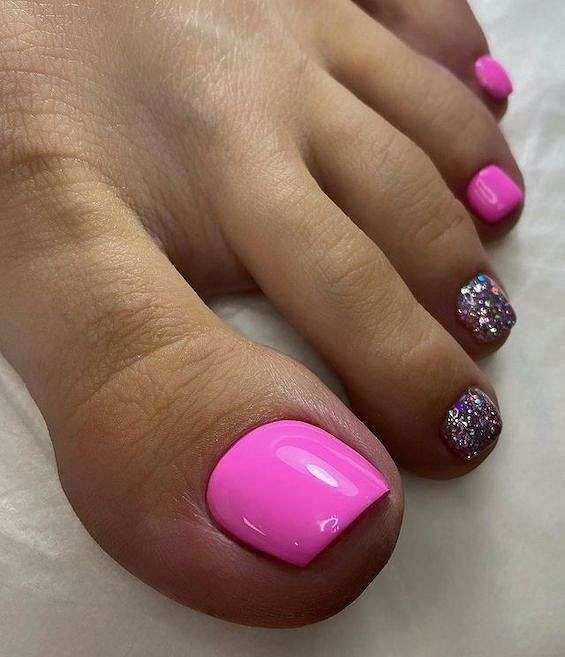 The Biggest Pedicure Trends of 2024 фото №10