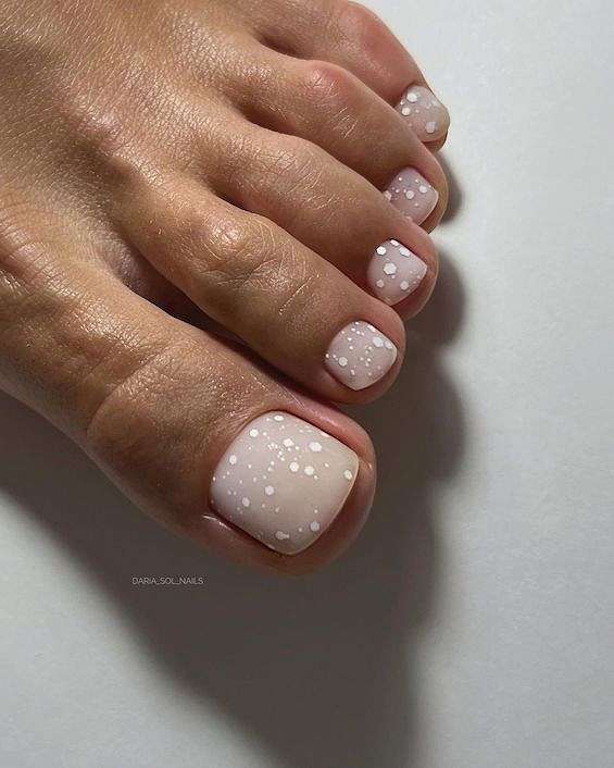 The Biggest Pedicure Trends of 2024 фото №26