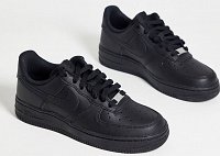 Черные кроссовки Nike Air Force