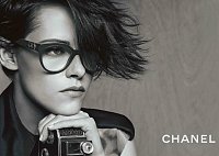 Кристен Стюарт в рекламе очков Chanel весна-лето 2015