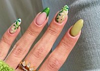 65 Beautiful Green Nail Art Designs for 2023
