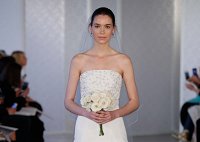 Коллекция свадебных платьев Oscar de la Renta весна 2017